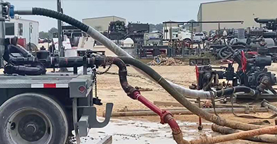 Application of acid fracturing hoses abroad.