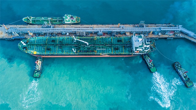 Ultra-long fracturing pipeline solutions applied to the Haiyang Shiyou 696 fracturing vessel project